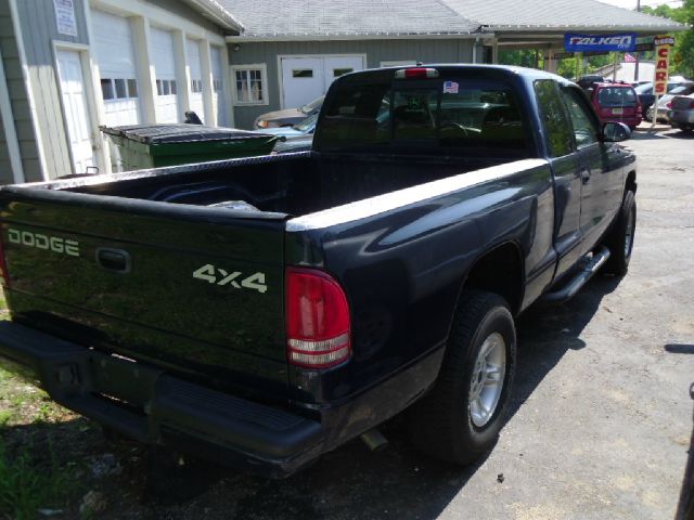 2002 Dodge Dakota GLS w/CD XM