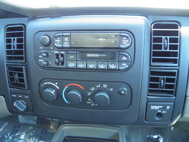 2002 Dodge Dakota 4dr Sdn V6 CVT 3.5 SV W/premium Pkg