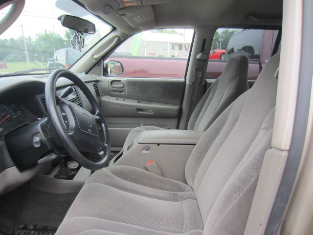 2002 Dodge Dakota Collection Rogue