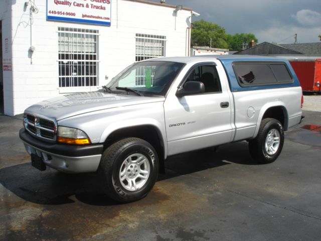 2002 Dodge Dakota Elk Conversion Van