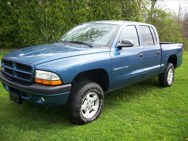 2002 Dodge Dakota Premier 4x4 SUV