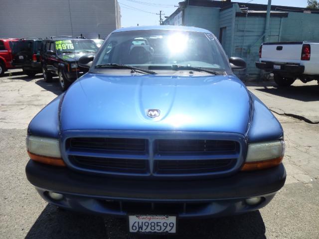 2002 Dodge Dakota 4X4 Sunroof, Leather