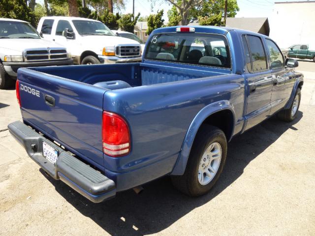 2002 Dodge Dakota 4X4 Sunroof, Leather