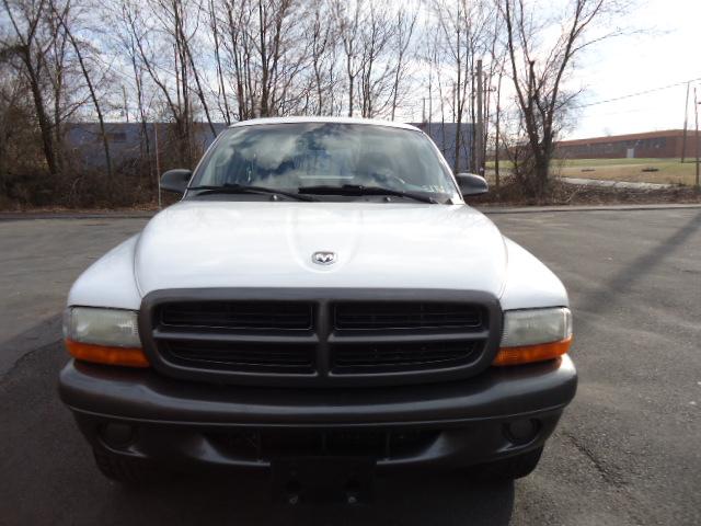 2002 Dodge Dakota Base