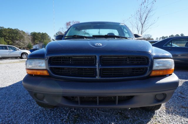 2003 Dodge Dakota 4dr Sdn S Auto