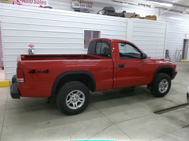 2003 Dodge Dakota Wolfsburg Edition Sedan