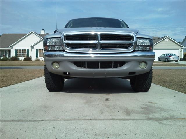 2003 Dodge Dakota Crew Cab Standard Box 4-wheel Drive LTZ