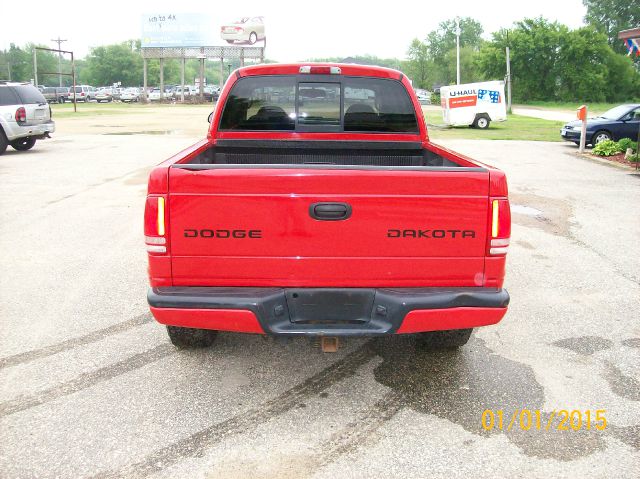 2003 Dodge Dakota 4dr LX 4WD Auto