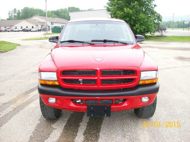 2003 Dodge Dakota 4dr LX 4WD Auto