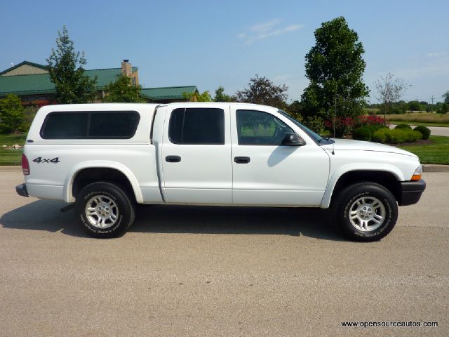 2003 Dodge Dakota 4dr LX 4WD Auto