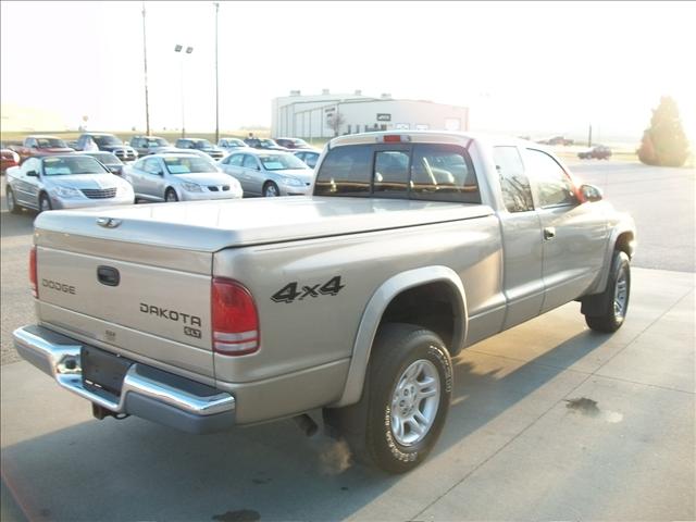 2003 Dodge Dakota SLT