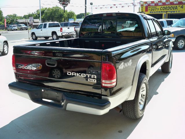 2003 Dodge Dakota Collection Rogue