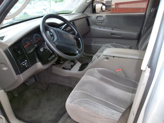 2003 Dodge Dakota LS ES