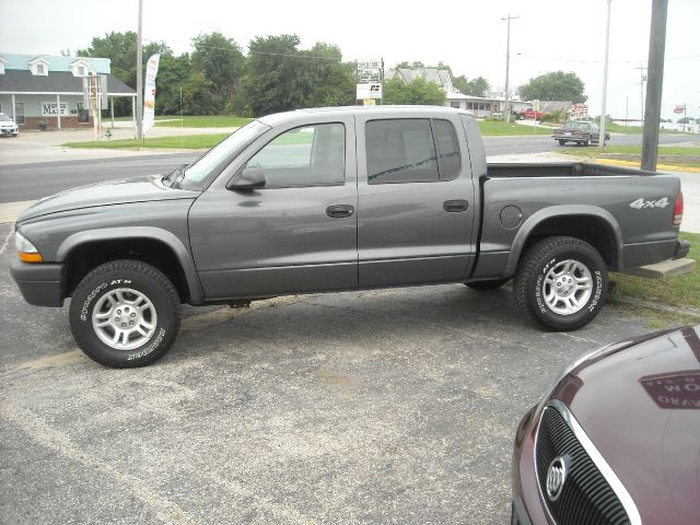 2003 Dodge Dakota 4dr LX 4WD Auto