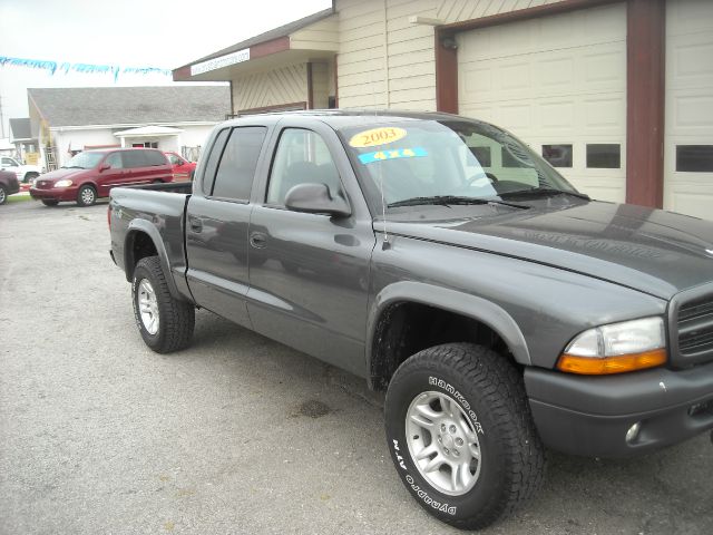 2003 Dodge Dakota 4dr LX 4WD Auto