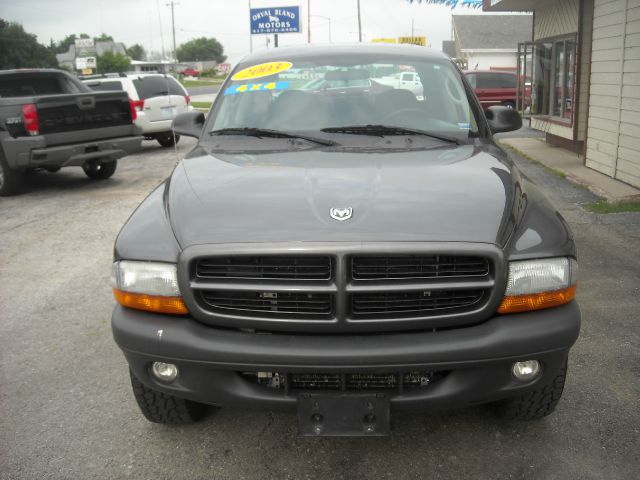 2003 Dodge Dakota 4dr LX 4WD Auto