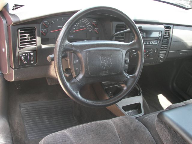 2003 Dodge Dakota 131852