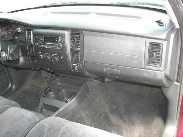 2003 Dodge Dakota 131852