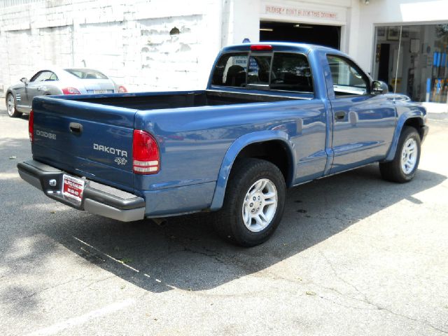 2003 Dodge Dakota 4dr Sdn S Auto