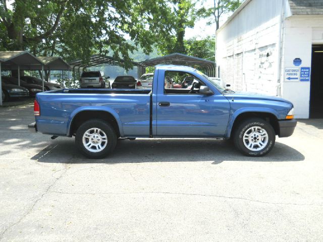 2003 Dodge Dakota 4dr Sdn S Auto