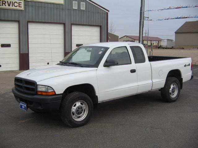 2003 Dodge Dakota 2dr Sport Coupe AMG