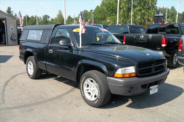 2003 Dodge Dakota 4dr Sdn CE Auto (SE)