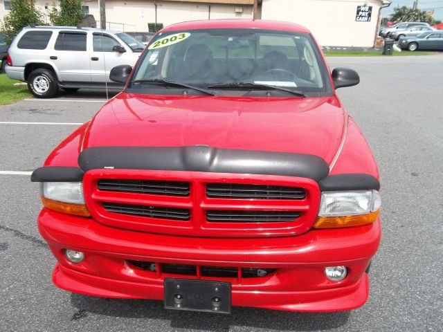 2003 Dodge Dakota L300 2 4DR SDN