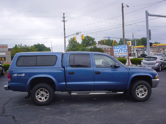 2003 Dodge Dakota Collection Rogue