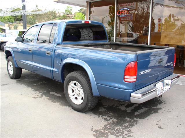 2003 Dodge Dakota SLT