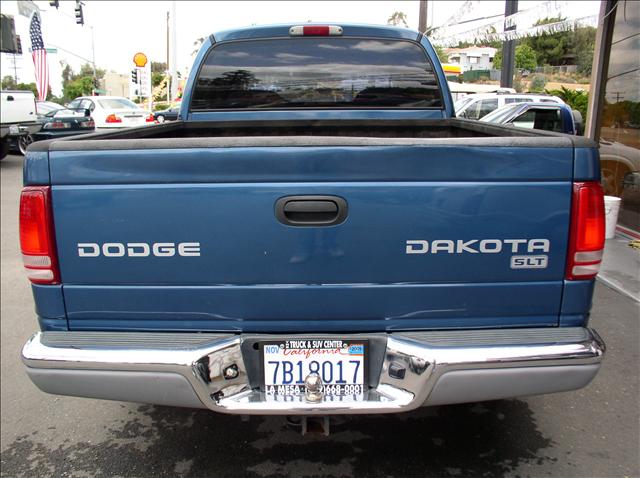 2003 Dodge Dakota SLT