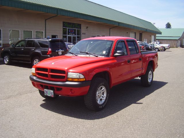 2003 Dodge Dakota 4dr LX 4WD Auto