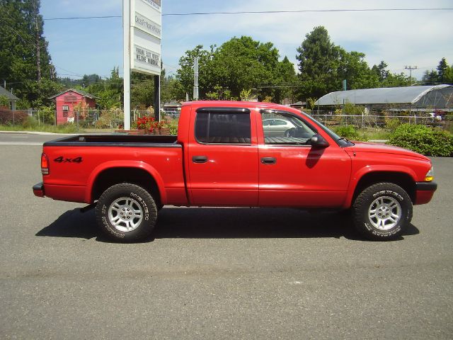 2003 Dodge Dakota 4dr LX 4WD Auto