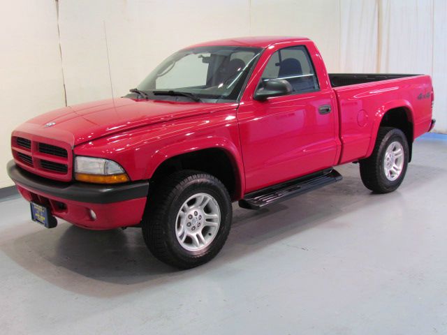 2003 Dodge Dakota Elk Conversion Van