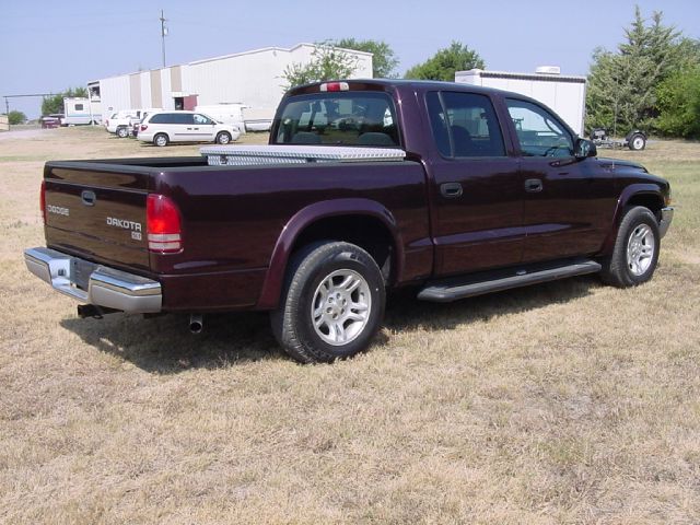 2004 Dodge Dakota LS ES