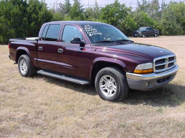 2004 Dodge Dakota LS ES