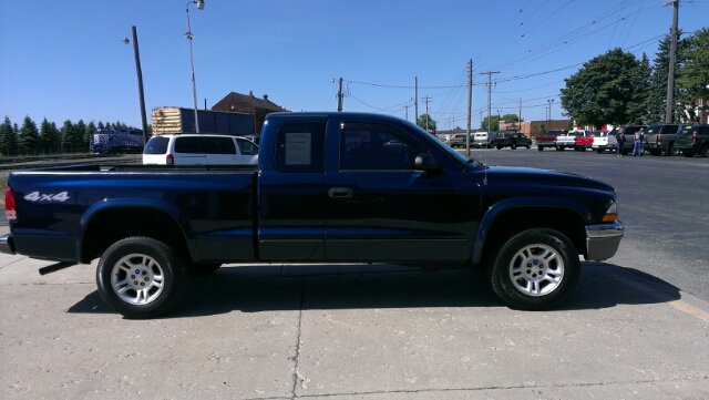 2004 Dodge Dakota SLT