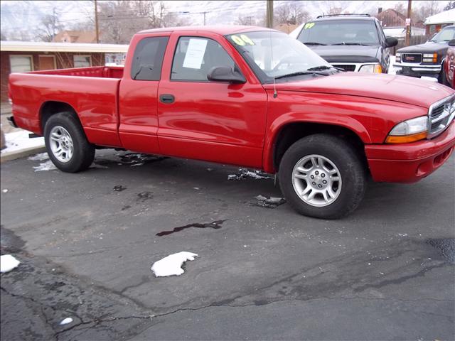 2004 Dodge Dakota SLT