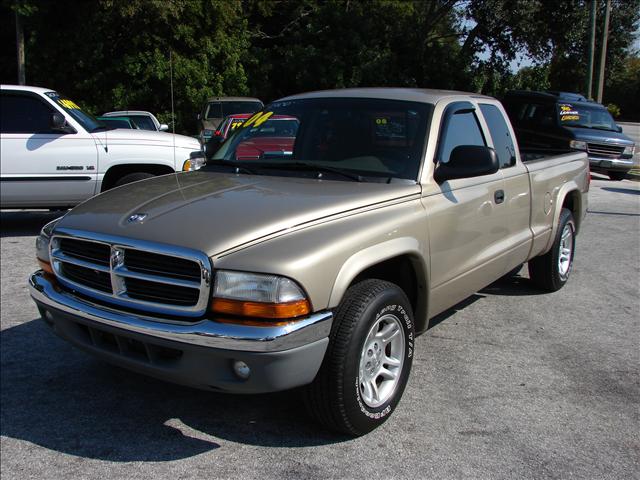 2004 Dodge Dakota SLT