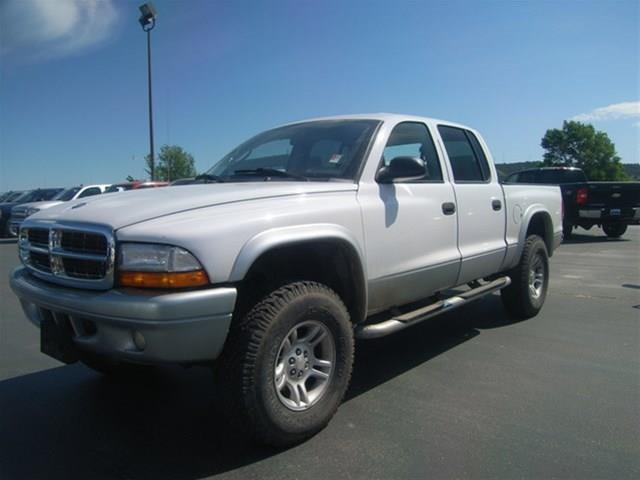 2004 Dodge Dakota SLT