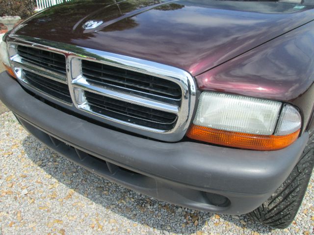 2004 Dodge Dakota 4dr Sdn V6 CVT 3.5 SV W/premium Pkg