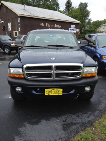 2004 Dodge Dakota 4dr LX 4WD Auto