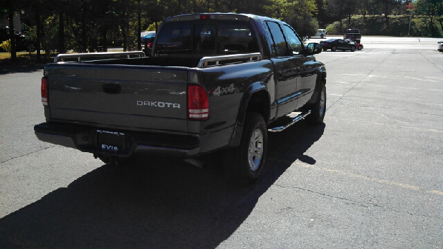 2004 Dodge Dakota 5dr Hatchback Automatic