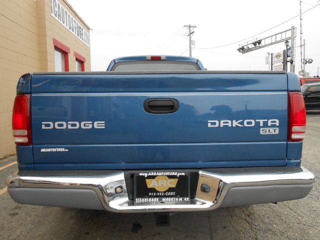 2004 Dodge Dakota AUTO Sport