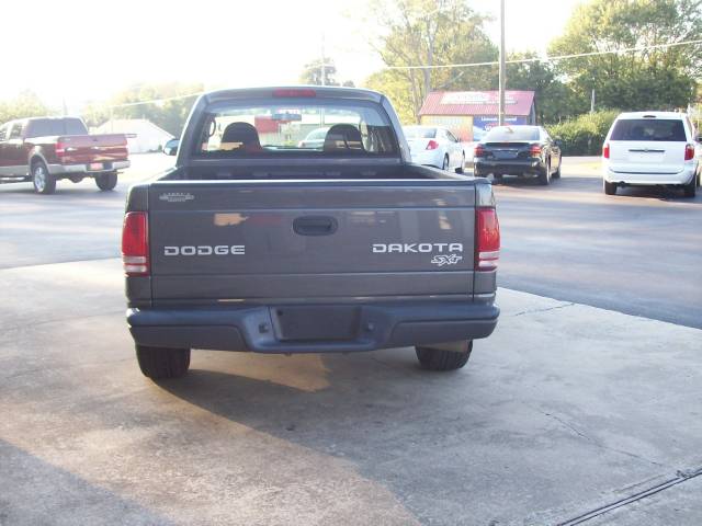 2004 Dodge Dakota S