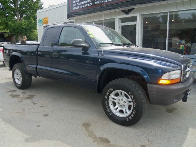 2004 Dodge Dakota 4dr Sdn V6 CVT 3.5 SV W/premium Pkg