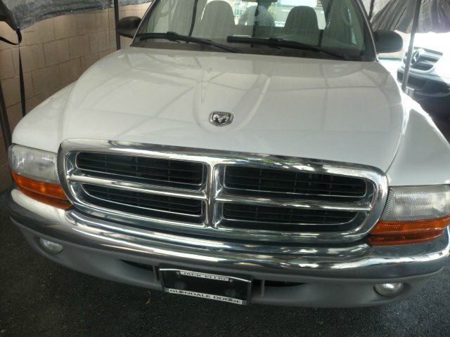 2004 Dodge Dakota AUTO Sport