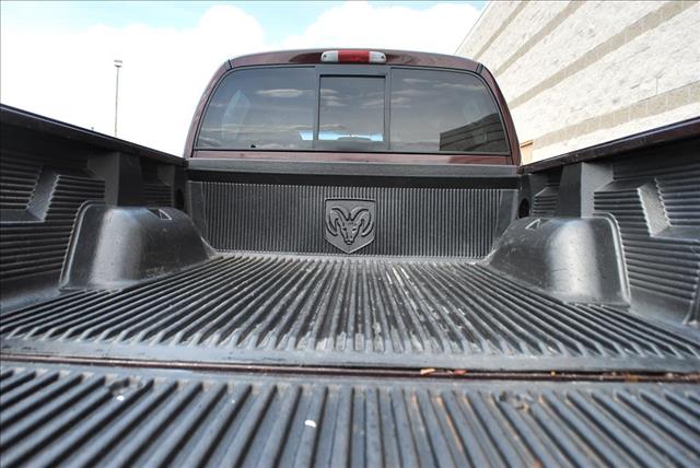 2004 Dodge Dakota SLT