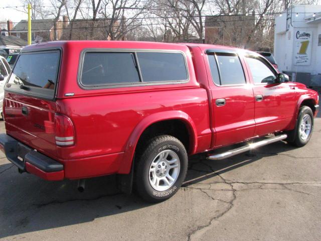 2004 Dodge Dakota ES Sport