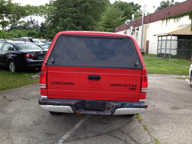 2004 Dodge Dakota Collection Rogue