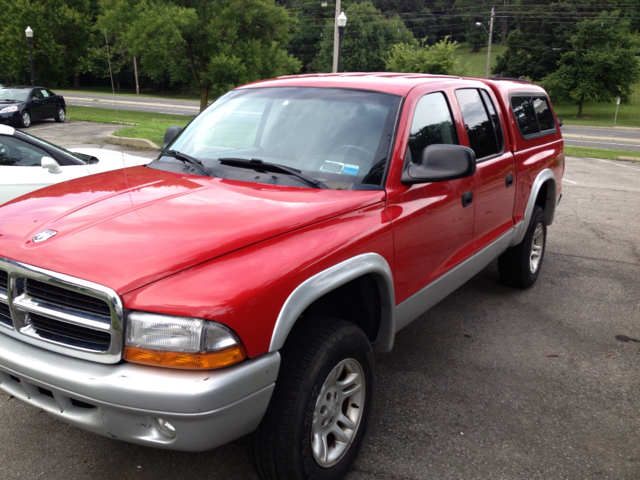 2004 Dodge Dakota Collection Rogue